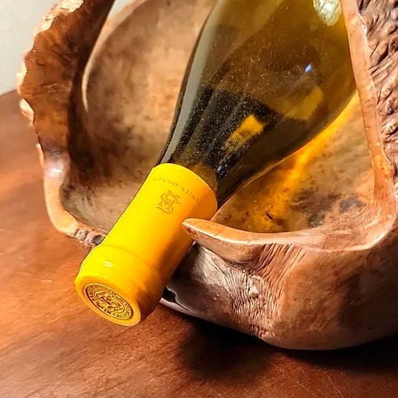Artisan Made Burlwood Wine Bottle display - Picture 7 of 7